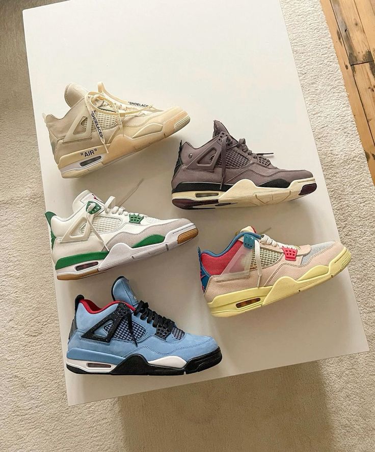 Air Jordan 4