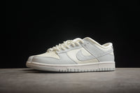 Nike SB low dunk needle work shoes