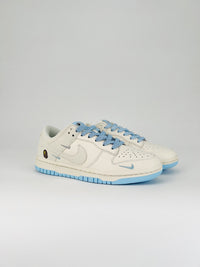 Nike SB Dunk low blue white