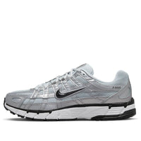 Nike(WMNS) Nike P-6000 silver metallic