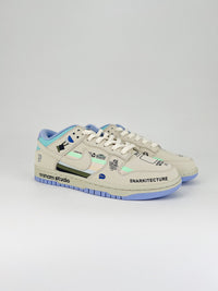 Nike SB Dunk Low snarkitexture