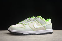 Nike SB dunk low university of Oregon shoes
