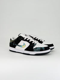 Nike SB Dunk Low black chrome