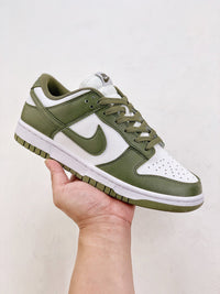 Nike SB Dunk Low "Olive green "