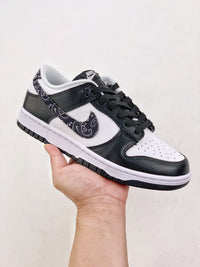 Nike SB Dunk Low "Black"