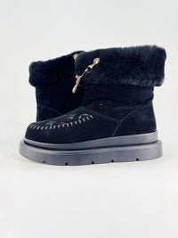 LV cortina high navy boots