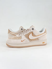 nike airforce1 low beige