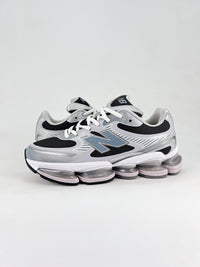 New balance 2000 grey and black