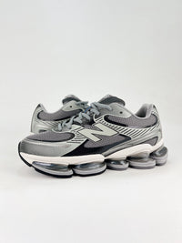 New balance 2000 grey