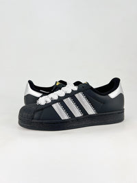 Adidas superstar black with dantelle lace